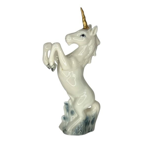 Vintage 1990s Painted Unicorn Figurine Cream Blue Display Rearing Y2K - Picture 2 of 3